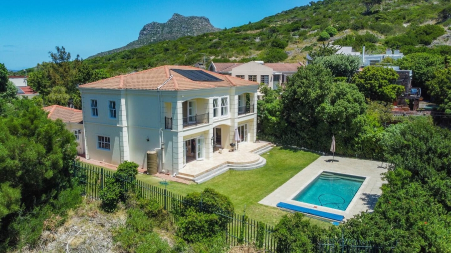 4 Bedroom Property for Sale in Northshore Western Cape